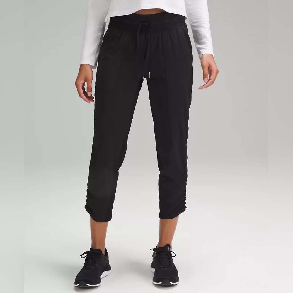 Lululemon Studio Capri